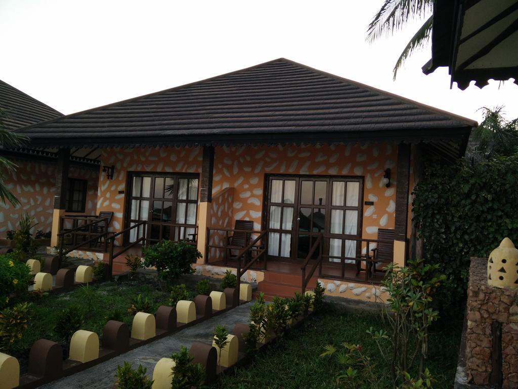 Arabian Nights Hotel ปาเยอ ภายนอก รูปภาพ