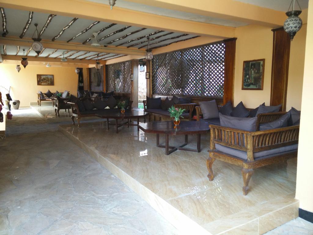 Arabian Nights Hotel ปาเยอ ภายนอก รูปภาพ