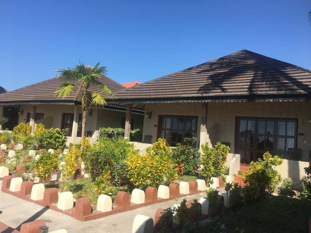 Arabian Nights Hotel ปาเยอ ภายนอก รูปภาพ